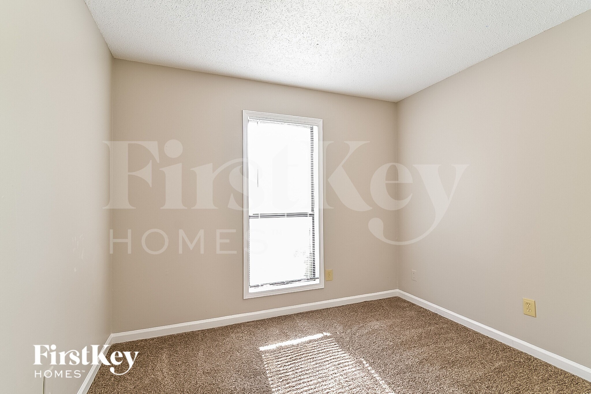 Building Photo - 4399 Winterpark Dr