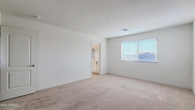 Building Photo - 56 S 190th Ln