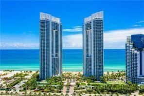 Building Photo - 18101 Collins Ave