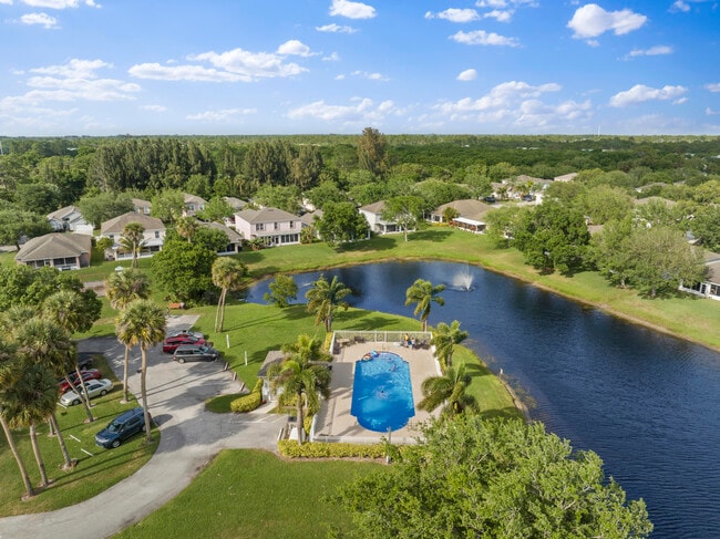 Building Photo - 2575 12th Square SW