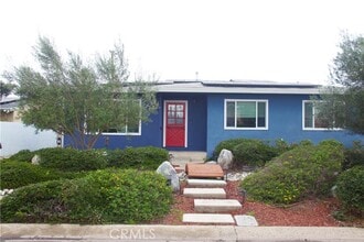 Building Photo - 9621 Central