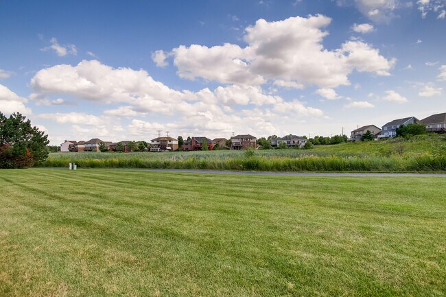 Building Photo - 21345 Windy Hill Dr