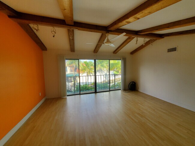 Building Photo - 15315 Loch Isle Dr W