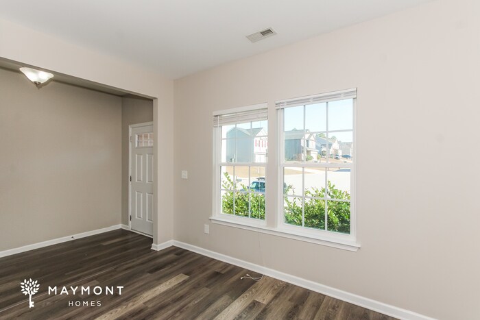 Building Photo - 226 pico Pl