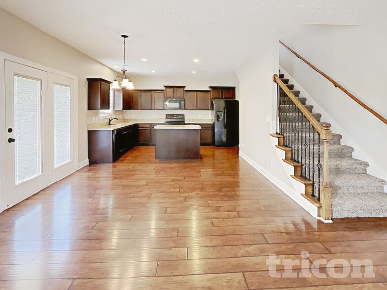 Building Photo - 1257 Morstead Dr