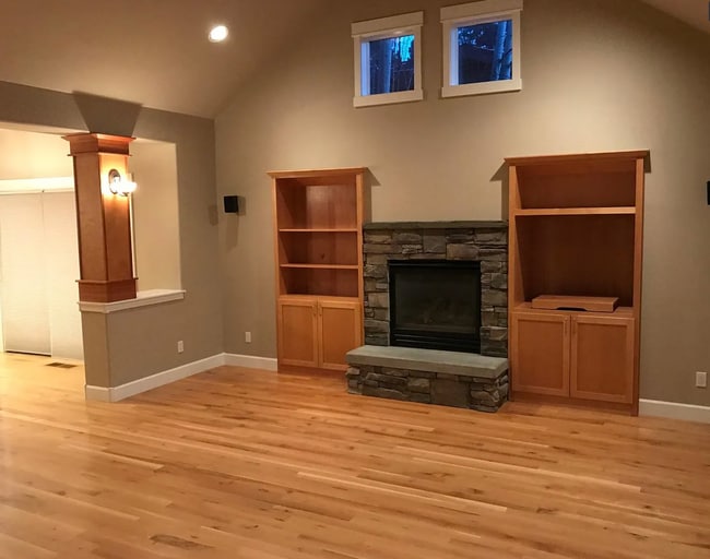 Building Photo - Home in NWX!!