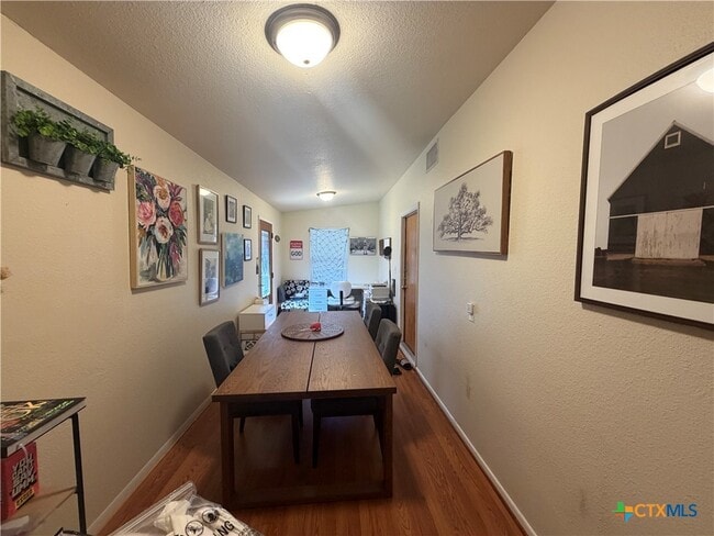 Building Photo - 726 Encino Dr