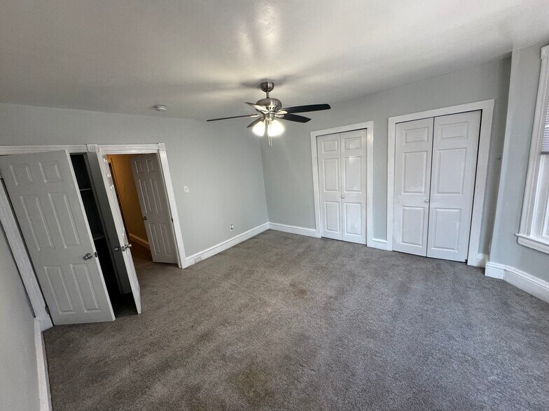 Bedroom 1 - 5502 Crowson St