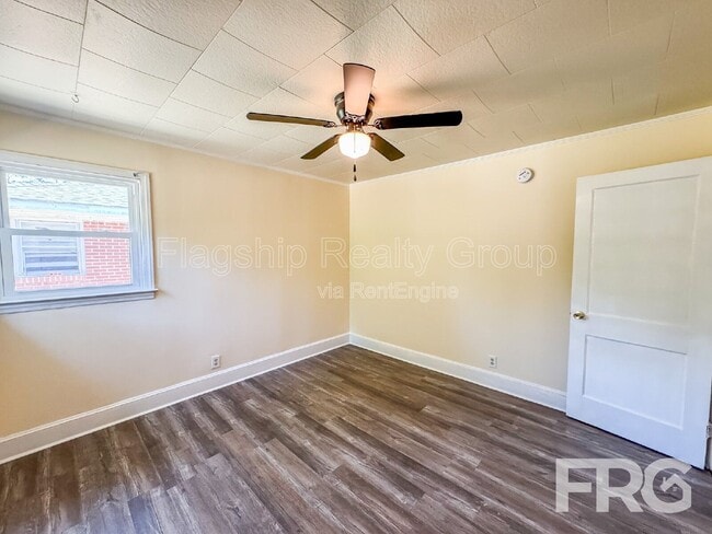 Building Photo - 1403 Clingman St