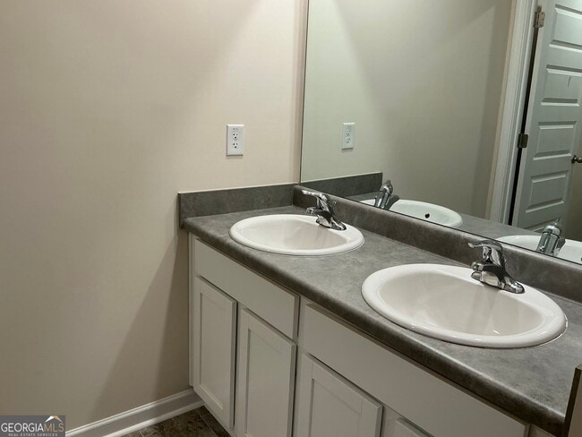 Building Photo - 31 Poplar Preserve Blvd