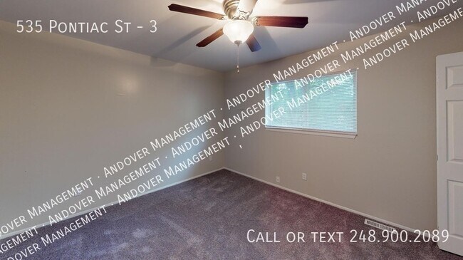 Building Photo - Hidden Pond Apartments