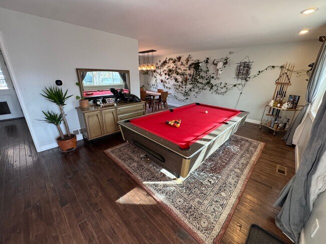 Building Photo - Room for Rent – Bear Valley, Denver | $1,000/month (Bills Included)