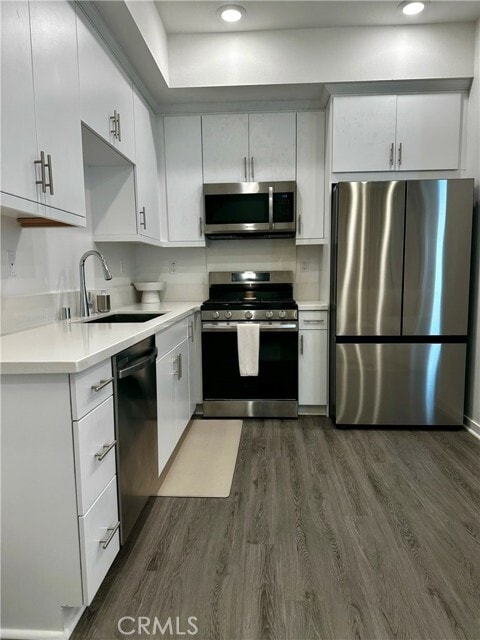 Building Photo - 220 Strike Dr