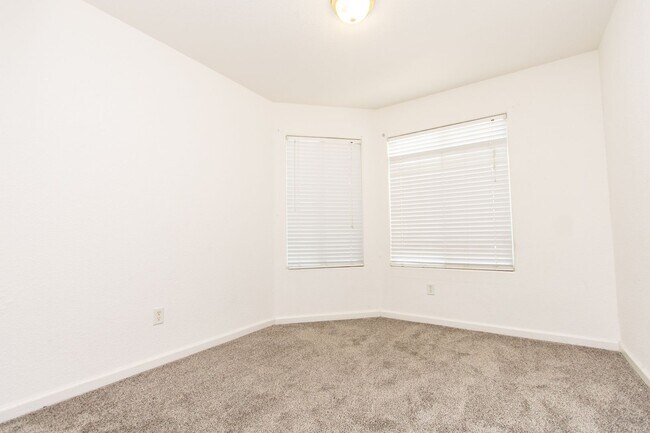 Building Photo - COMING SOON!! Cozy 3-Bedroom, 2-Bath Home in Merced