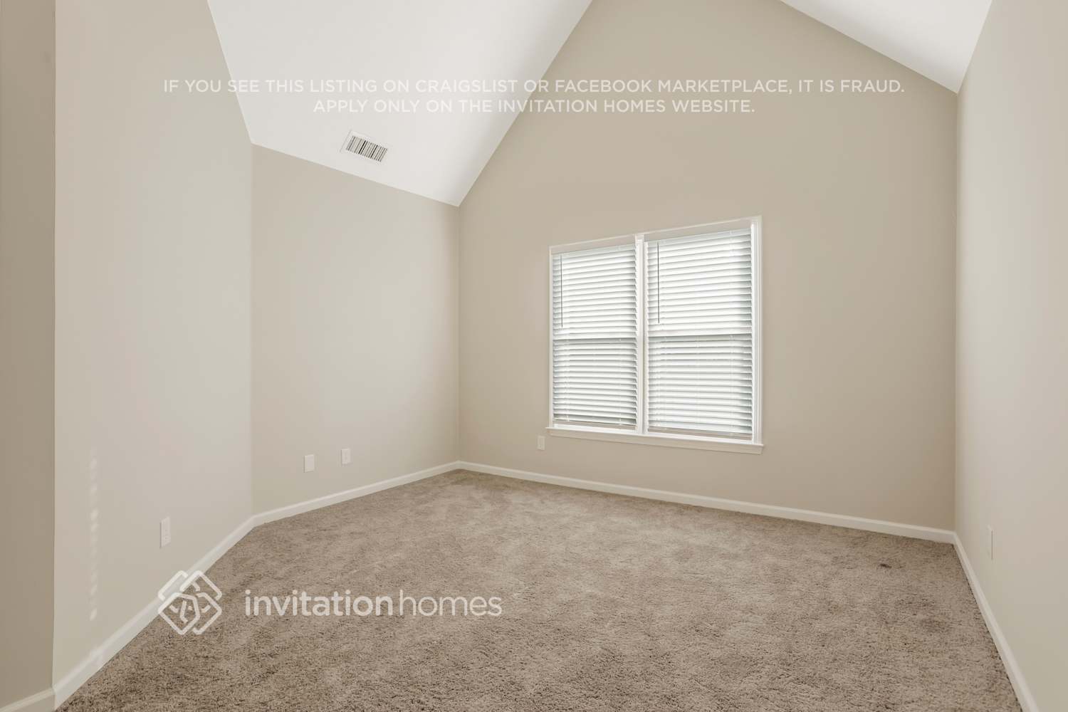 Building Photo - 2256 Glenridge Dr