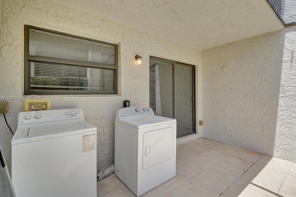 Building Photo - 4511 Treehouse Ln