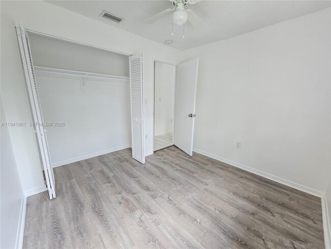 Building Photo - 6617 SW 10th St