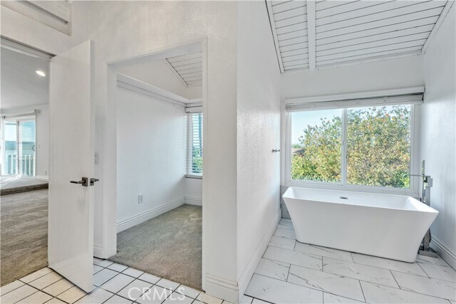 Building Photo - 25572 La Mirada St