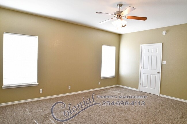 Building Photo - AVAILABLE SOON!