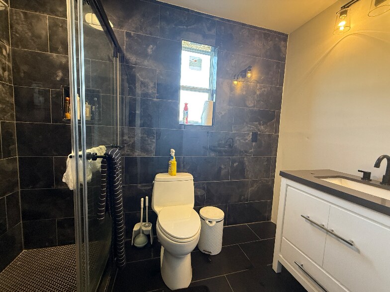 Building Photo - 3813 Dr Walter S Davis Blvd