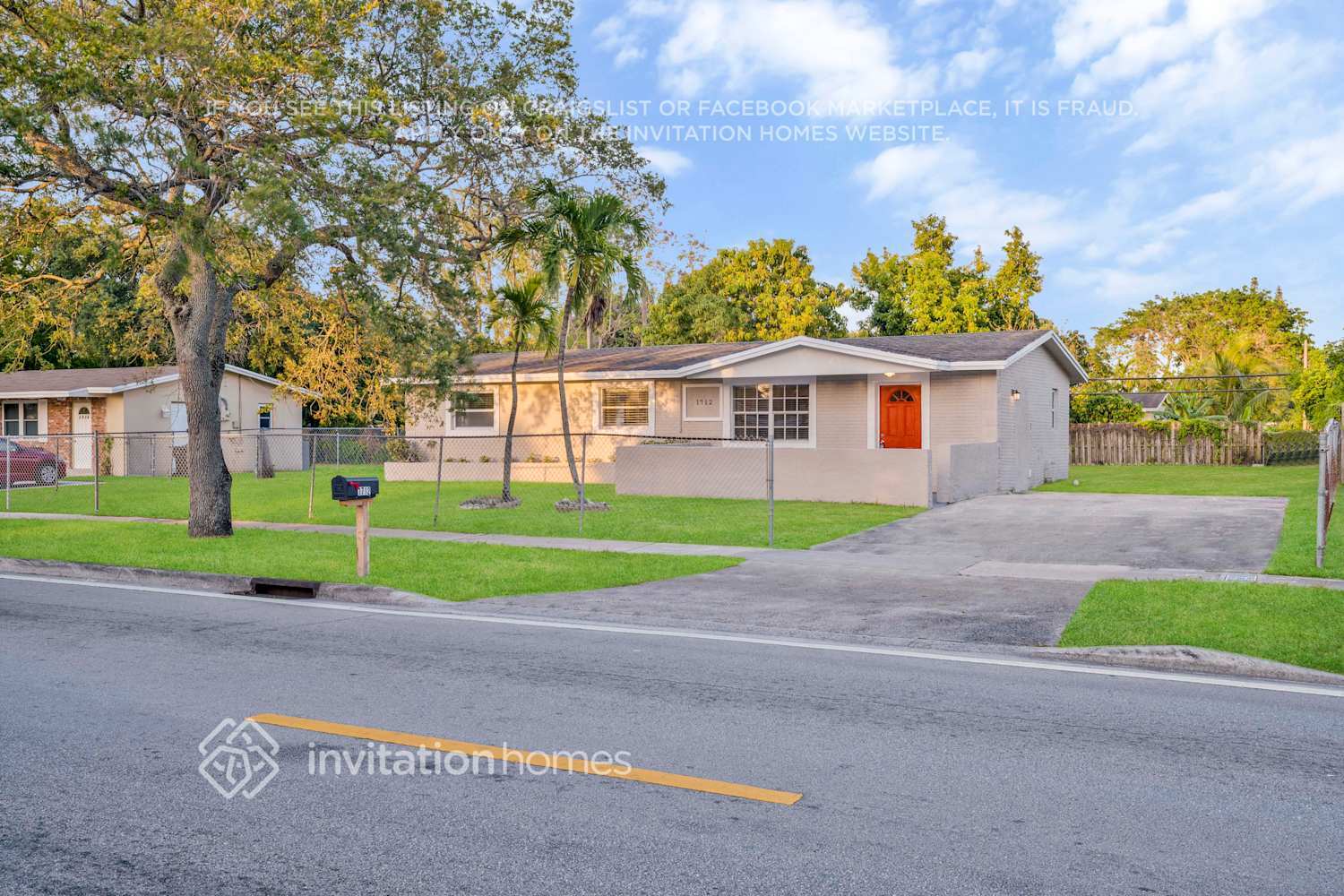 Building Photo - 1712 NW 15th Ave