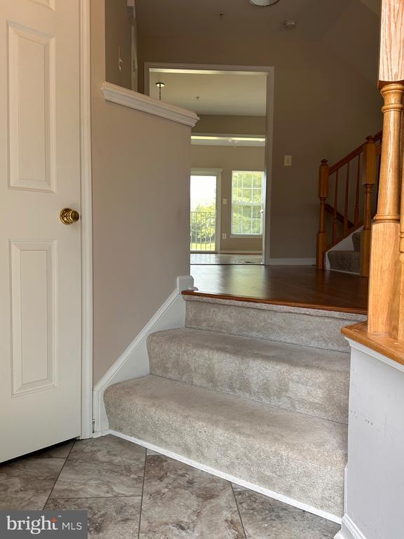 Building Photo - 9400 Birchwood Ct W