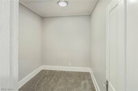 Building Photo - 3118 W 30th St