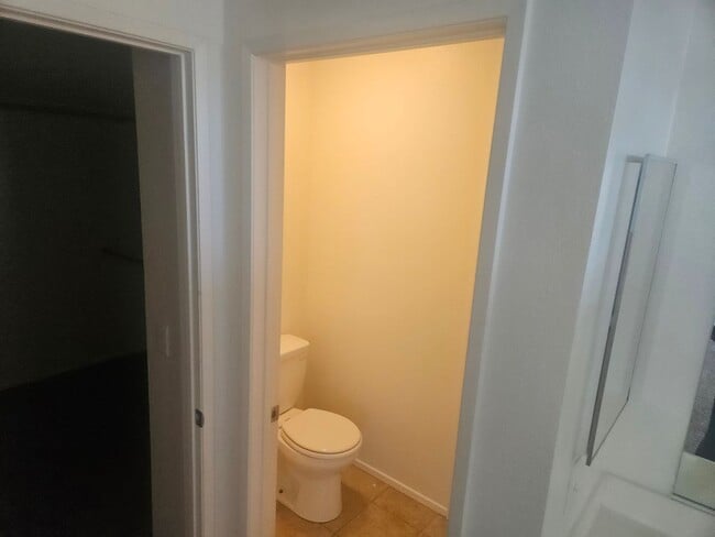 Building Photo - 3 bedroom home on cul-de-sac!