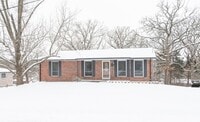 Building Photo - 2113 Melody Dr