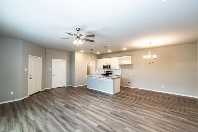 Building Photo - 1220 Preston Trails