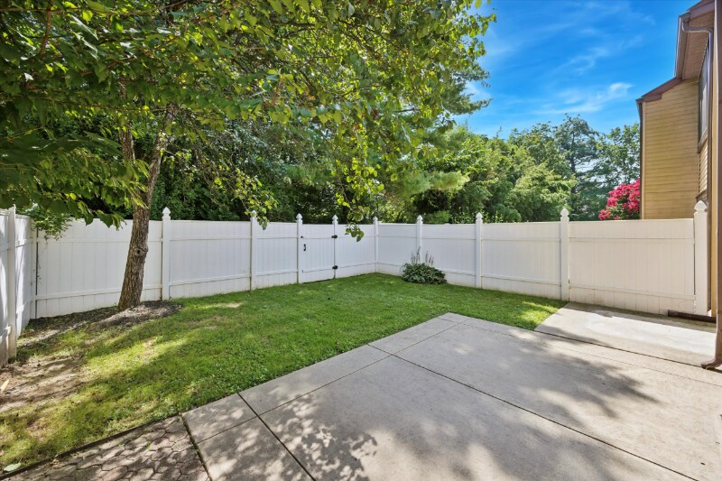 Building Photo - 128 Granite Hill Ct