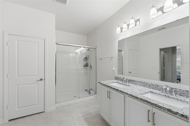 Building Photo - 2081 Malbec Ct