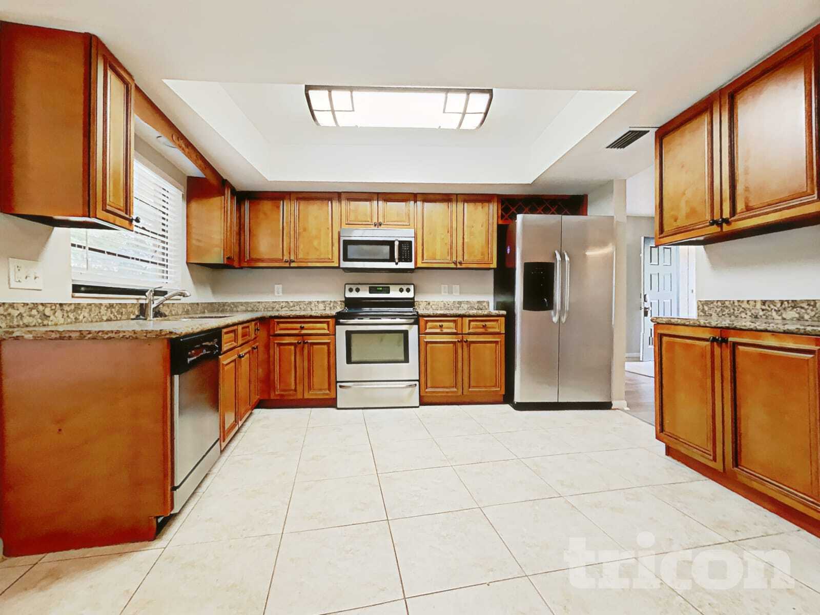 Building Photo - 4111 Sand Lake Ct