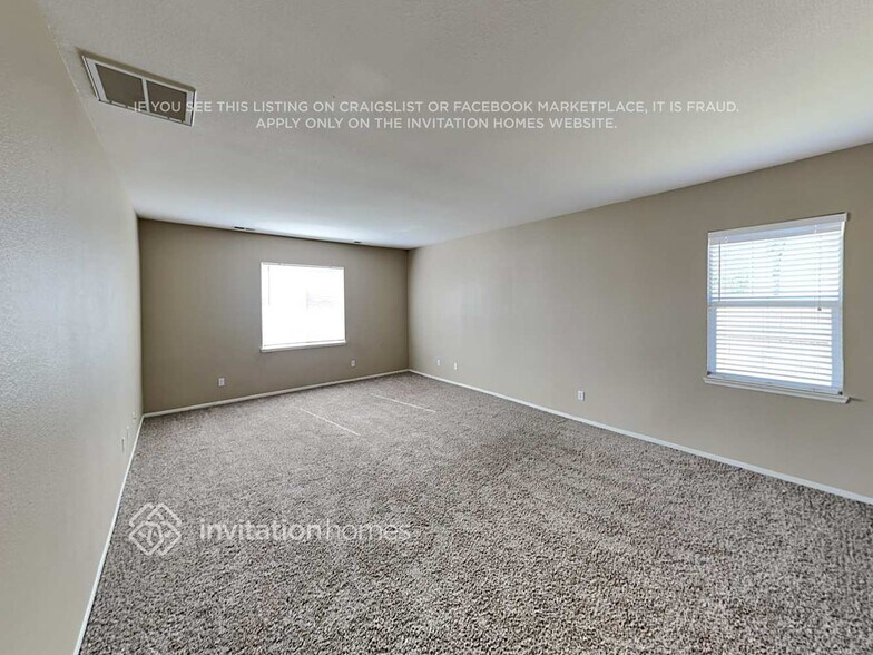 Building Photo - 33087 Rose Quartz Cir