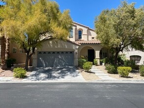 Building Photo - Pool!!! Spa!!! Summerlin!!! Gated!!! Park!! Mature lush landscape in back yard!! Synthetic Grass!...