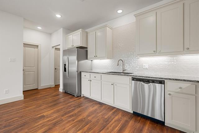 Building Photo - 508 E Kimball St