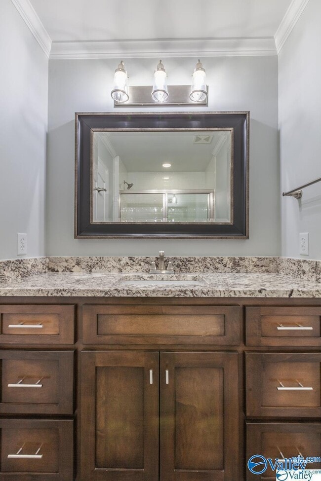 Building Photo - 103 Brownstone Dr