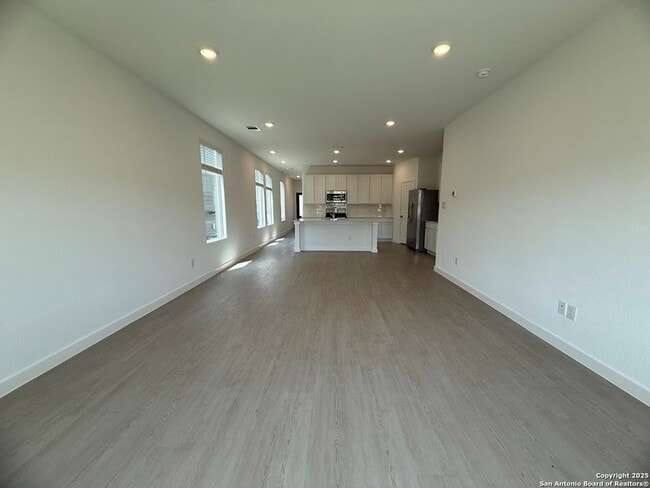 Building Photo - 219 Flathead