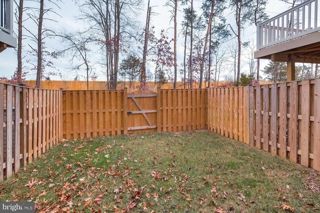 Building Photo - 45954 Iron Oak Terrace