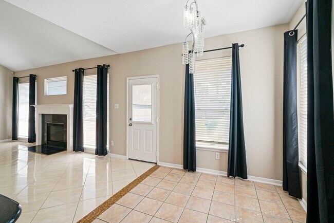 Building Photo - 13403 Scarab Dr