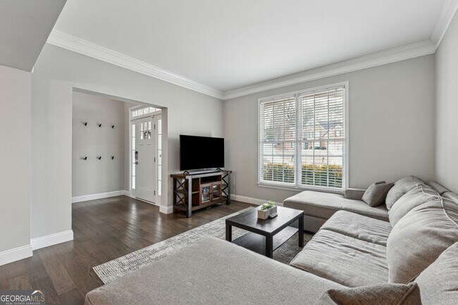 Building Photo - 3354 Collier Point NE