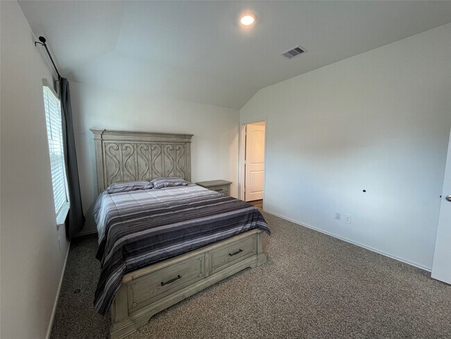 Building Photo - 23811 Desert Brush Ct