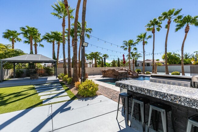 Building Photo - 4104 Freel Peak Ct