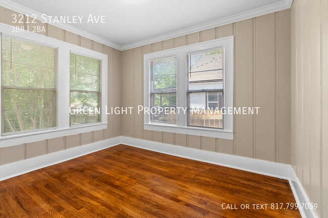 Building Photo - 3212 Stanley Ave