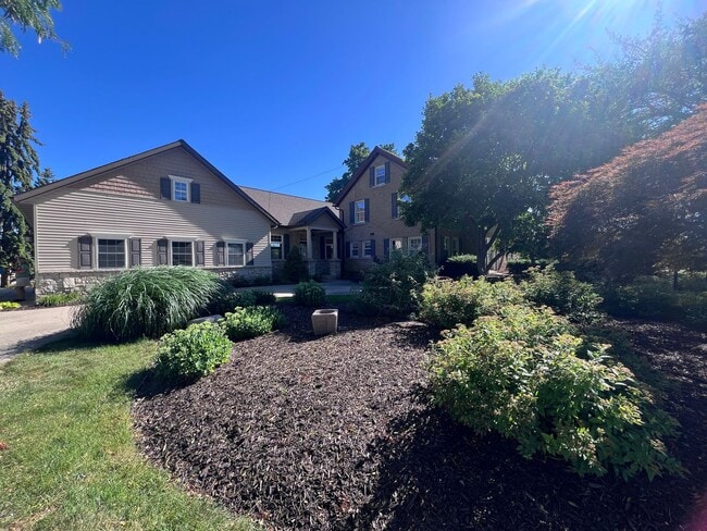 Building Photo - Spacious Four Bedroom Home in Byron Center!