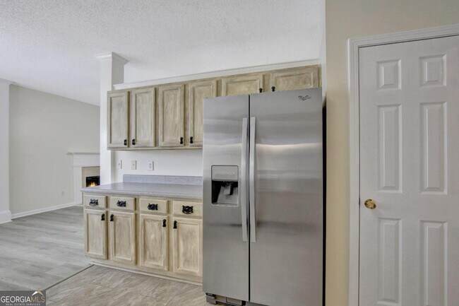 Building Photo - 333 Prescott Ct