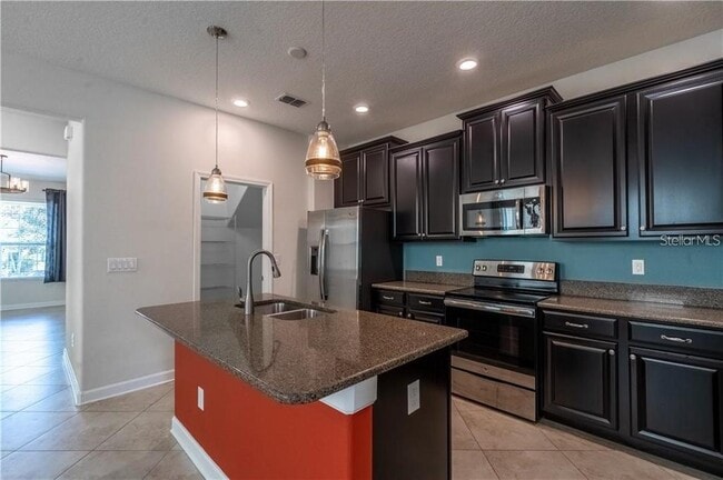 Building Photo - 6816 Habitat Dr