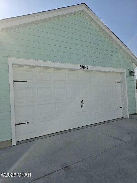 Building Photo - 8964 Parrot Pl