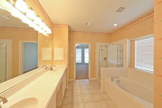 Building Photo - 407 Groveton Ridge Ln