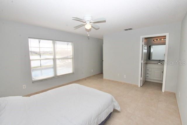 Building Photo - 1141 Seneca Falls Dr
